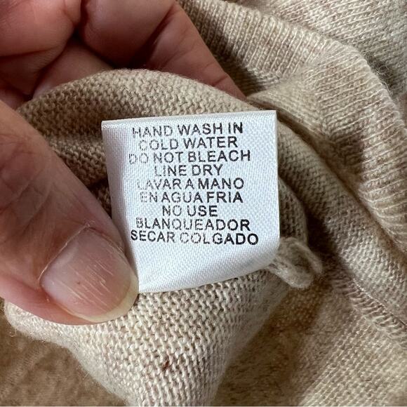 La Miel by Hyped Unicorn Beige V Neckline Dolman Batwing Sweater Sz S/M - Picture 7 of 7